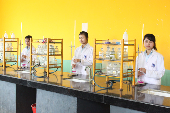 PHYSICS CHEMISTRY AND BIOLOGY LAB
